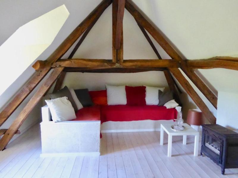D'hotes A La Chandelle Bed & Breakfast Epiry